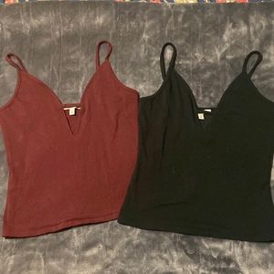 Bundle of 2-Express One-Eleven tanks w/ keyhole, M